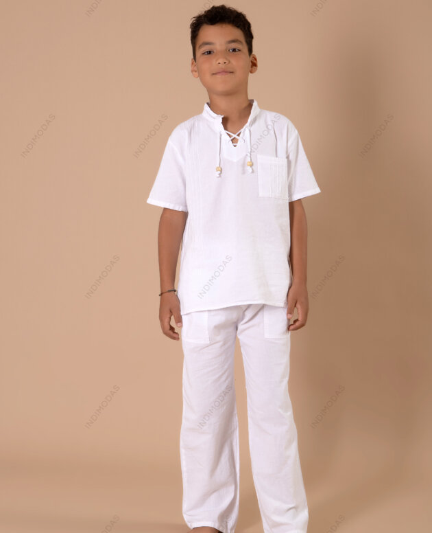 Pantalón - Camisa Cerrada