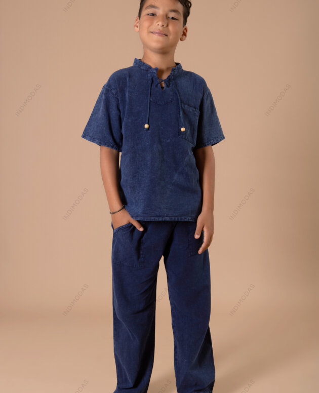 Pantalón - Camisa Cerrada